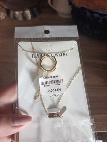 cutlukler ucun uzukler: Qızılı rəngdə zərgərlik dəsti – “Fashion Jewelry” - Komplekt: zəncir