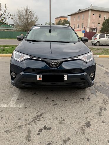 Toyota: Toyota RAV4: 2018 г., 2.5 л, Автомат, Бензин, Кроссовер