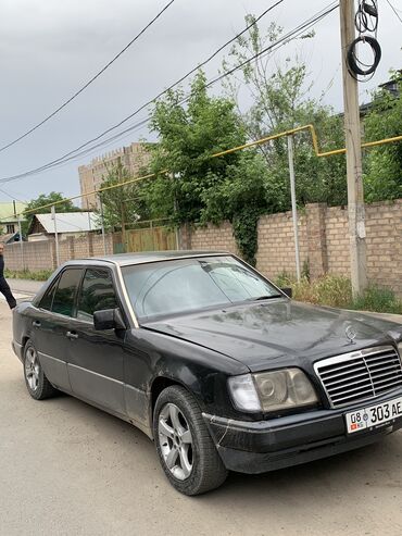 Mercedes-Benz: Mercedes-Benz W124: 1993 г., 2.3 л, Автомат, Газ, Седан