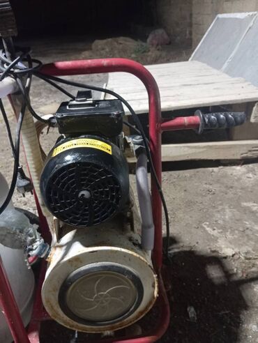 Süd sağan aparat təcili satılır real alıcılar narahat etsin