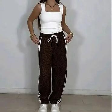 solid 2 0 heets: Ženske trenerke sa animal printom i bočnim prugama - Model: ravne — 2