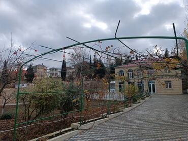 Bağ evlərinin satışı: Bakı, Novxanı, 200 kv. m, 5 otaqlı, İnternet, Artezian quyusu, Telefon — 28