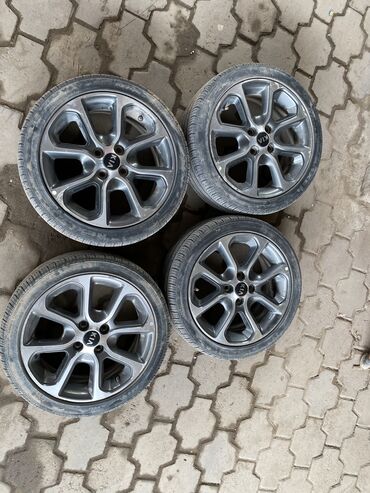 Диски: Литые Диски R 16 Kia, Комплект, отверстий - 4, Б/у