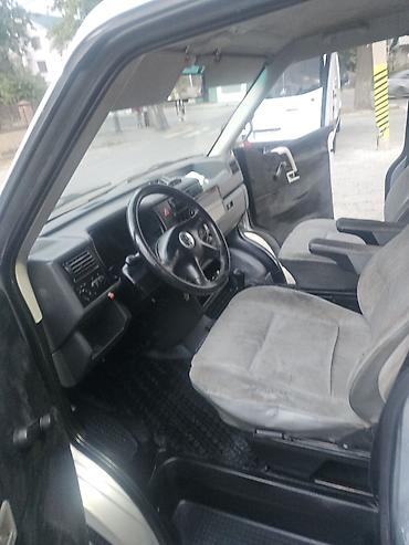 иж фургон: Volkswagen Transporter: 2002 г., 2.5 л, Механика, Дизель, Минивэн — 9