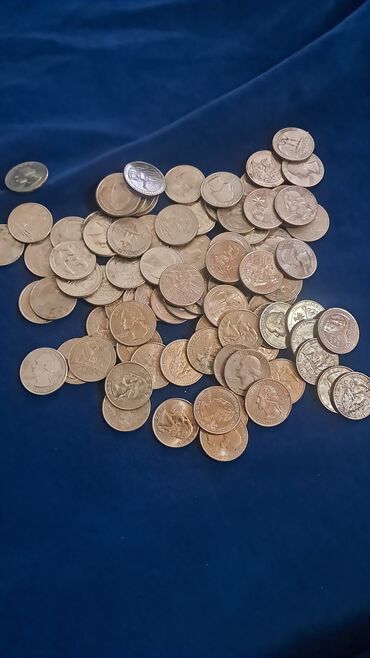 Sikkələr: ABŞ sikkələri – qarışıq lot - Növ və nominalar: quarter dollar (25¢) — 13