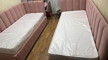 одиночный диван: Угловая мягкая кровать-диван с высоким изголовьем+матрас - Формат — 2