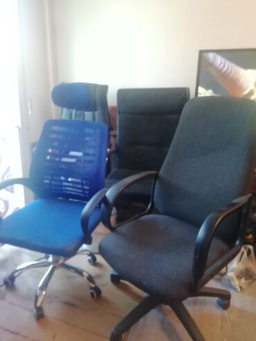 офисные кресло бу: Офис креслолор, Колдонулган, Дөңгөлөктүү, Өзү алып кетүү
