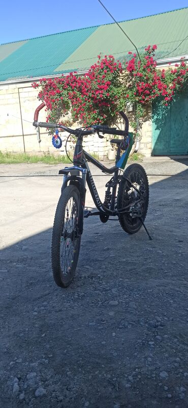 giant velosiped: İşlənmiş Şəhər velosipedi Stels, 26", Ünvandan götürmə