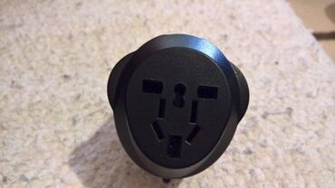 Kablovi i adapteri: Universalni travel adapter na lalafo.rs — 11 Kablovi i adapteri: Universalni travel adapter — 11