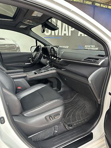 Toyota: Toyota Sienna: 2022 г., 2.5 л, Вариатор, Гибрид, Минивэн — 7