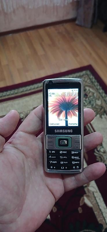 honor 7c pro: Nokia 8 GB, rəng - Gümüşü, Düyməli — 6
