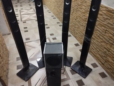 Maqnitofonlar: İşlənmiş LG Kolonka, Növ - Ev kinoteatrı üçün, rəng - Qara