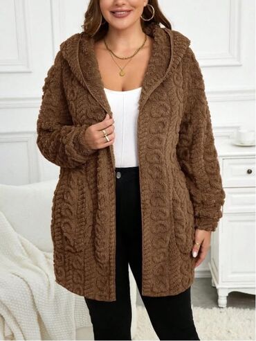 Džemperi, kardigani: Ženska plišana kardigan jakna sa kapuljačom Cena 3200 din Vel — 8