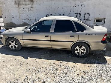 turbo az opel vectra 2000: Opel Vectra: 1.8 l | 1997 il 303000 km Sedan — 3