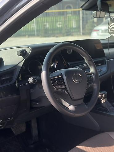 165 65 14: Lexus ES: 2022 г., 2.5 л, Гибрид, Седан — 9