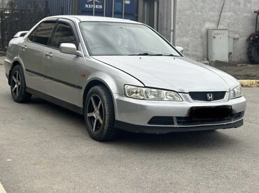 автомобиль токмок: Honda Accord: 2001 г., 1.8 л, Автомат, Бензин, Седан