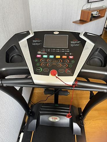 qaçış bandı: Qaçış trenajoru – H&M Fitness - Elektrikli qaçış yolu, geniş — 1