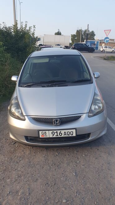 вентилятор на гольф 3: Honda Fit: 2002 г., Хетчбек