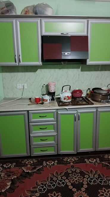 Anbar və emalatxanalar: Kohne Corat merkezden 100 addım aralıda 4 otaqlı ev satılır hec bir -da lalafo.az — 13 Anbar və emalatxanalar: Kohne Corat merkezden 100 addım aralıda 4 otaqlı ev satılır hec bir — 13