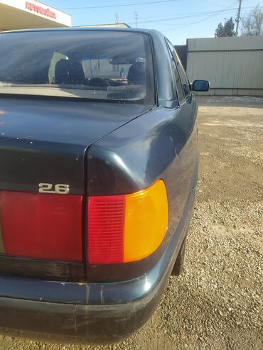 хонда автомобиль: Audi S4: 1993 г., 2.6 л, Механика, Бензин, Седан