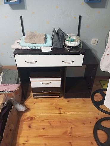 i̇kinci el: Ikinci el yaxşı vezyetdedi sonu 400 manata hamsi bir yerde boş bekar — 2