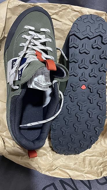 Кроссовки и спортивная обувь: Кожаные кроссовки Decathlon, оригинал 100%. Привезены из Европы — 7