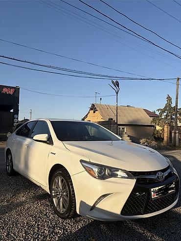 Toyota: Toyota Camry: 2015 г., 2.5 л, Гибрид, Седан — 2