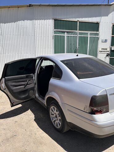 кпп пассат б5: Volkswagen Passat: 1998 г., 2.3 л, Механика, Бензин, Седан