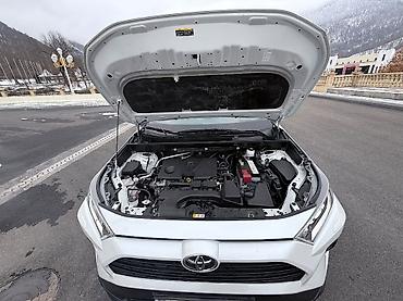 Toyota: Toyota RAV4: 2 l | 2023 il Krossover — 3