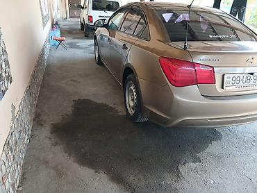 renault megane nece masindir: Chevrolet Cruze: 1.6 l | Sedan — 3