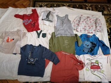 şəkilli uşaq sviterləri: Uşaq geyimləri dəsti – oğlan üçün, müxtəlif ölçülərdə Paketin
