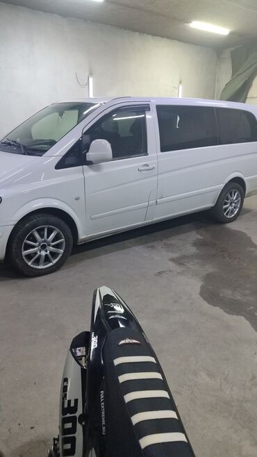 124 2 2 плита: Mercedes-Benz V-klass: 2008 г., 2.2 л, Механика, Дизель, Минивэн