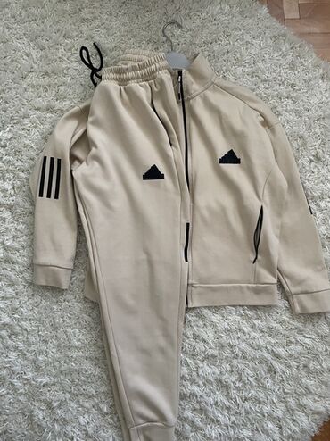 magnum trenerke: Adidas Originals, L (EU 40), color - Beige