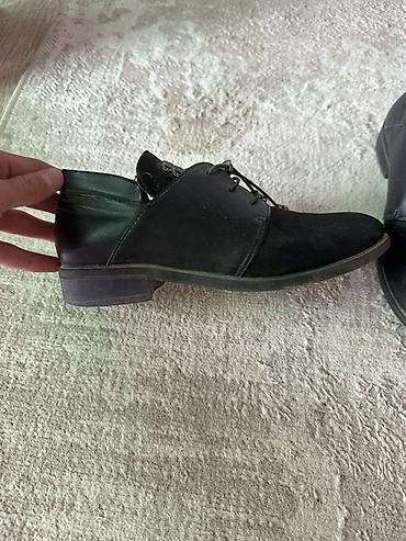 Айымдардын бут кийими: Оксфорддор, 36, Колдонулган, түсү - Кара, Өзү алып кетүү, Акысыз жеткирүү, Акылуу жеткирүү — 2