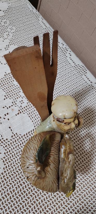 Figure: Prodaju se zajedno ili odvojeno. Drzac za salvete za 1000 dinara, od — 13