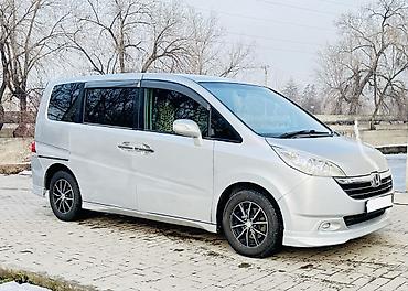 Honda: Honda Stepwgn: 2006 г., 2 л, Автомат, Бензин, Минивэн — 5