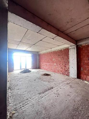 podmayak binalar: 3 otaqlı, Yeni tikili, 104 kv. m — 2