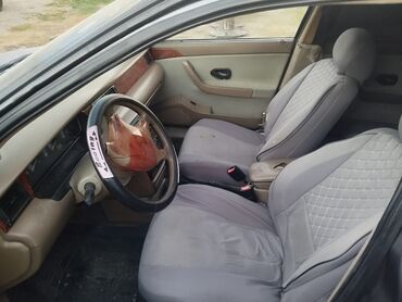 Iran Khodro: Iran Khodro Samand: 1.8 l | 2008 il 260000 km Sedan