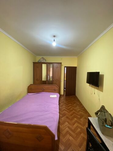 Продажа квартир: 1 комната, 38 м², Индивидуалка, 2 этаж, Косметический ремонт — 3