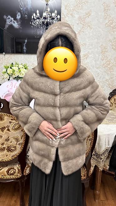 плашь: Шуба из норки с капюшоном - Натуральная норка, стрижка под — 3