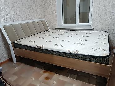 Спальные гарнитуры: Спальный гарнитур в комплекте: - Двуспальная кровать с мягким — 3