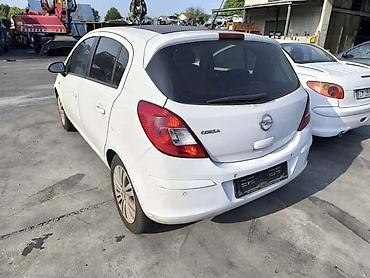gume leskovac: OPEL CORSA D 2009. GOD. - KOMPLETAN AUTO U DELOVIMA | Opel Corsa D — 4