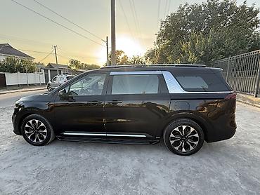 Kia: Kia Carnival: 2021 г. — 5