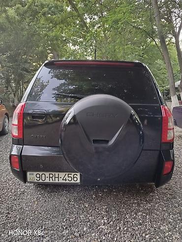 avto aksesuar kredit: Chery Tiggo (qara rəngdə) krossover – avtomatik ötürməli, benzinli — 5
