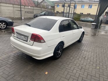 Honda: Honda Civic: 2003 г., 1.5 л, Автомат, Бензин, Седан