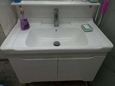 hamam dolablari: Salamun Aleykum. Yeni Veziyette Moydadir Rakvina Satilir. Selqeli — 2