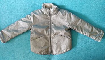 Jakne, kaputi i prsluci: Jakna za male devojčice Veličina 98 cm oko 3 god Cena 300 din Ima — 8