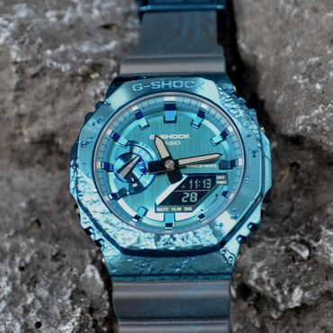 мужские часы casio цена бишкек: G-SHOCK Лимитированная юбилейная серия GM-2140GEM-2ADR, выпущенная к