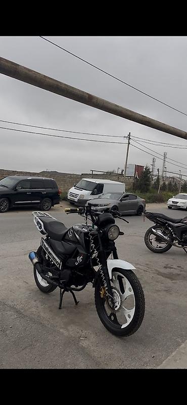 moto kuryer: 110 sm3, 13330 km — 1