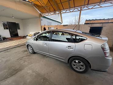 Toyota: Toyota Prius: 2006 г., 1.5 л, Вариатор, Гибрид, Хэтчбэк — 3